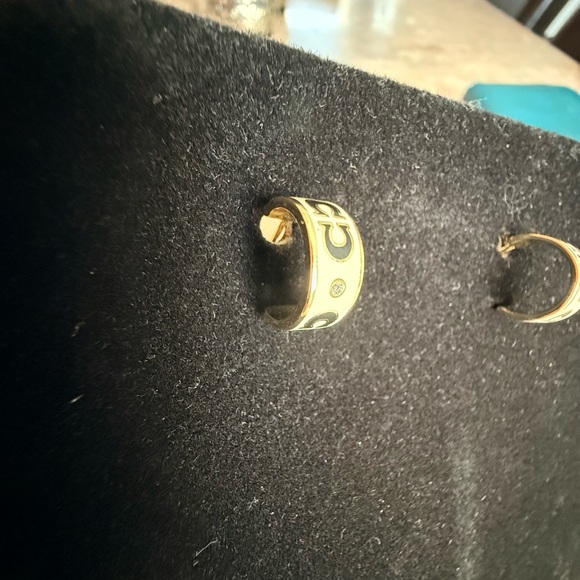 Coach Signature C Enamel Huggie Earrings - Picture 5 of 6